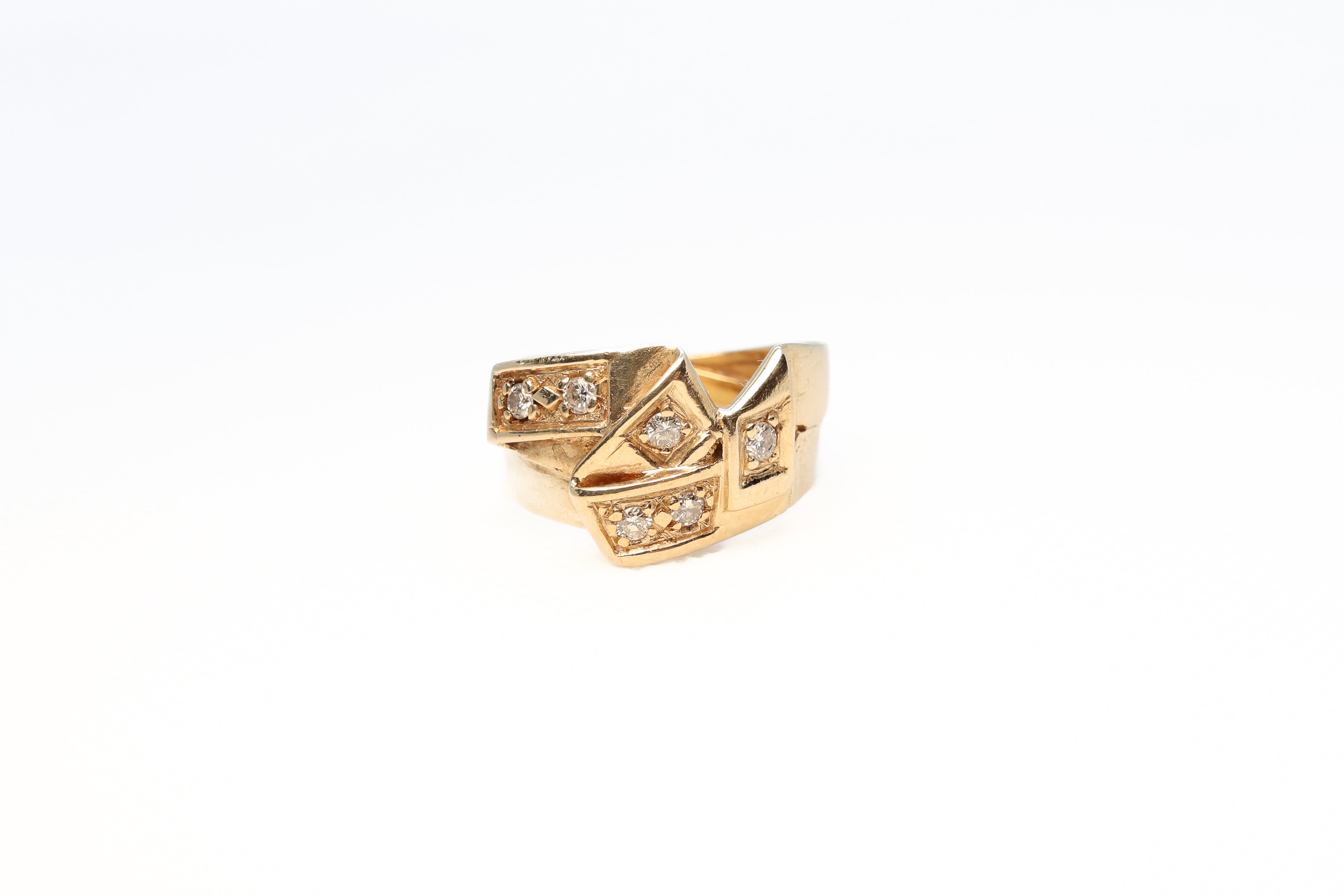 Geometric Gold Band – Robinson's Galleria - Main Image