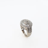 Extravagant White Gold Diamond Ring